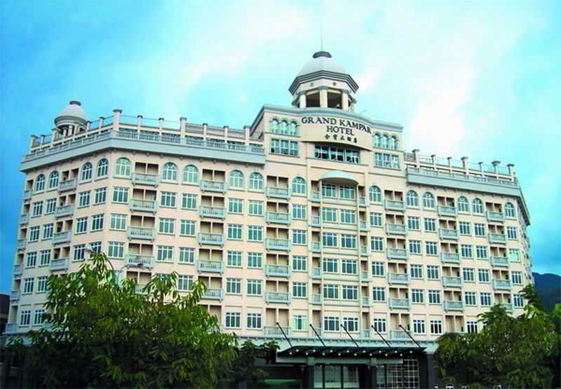 Grand Kampar Hotel Экстерьер фото