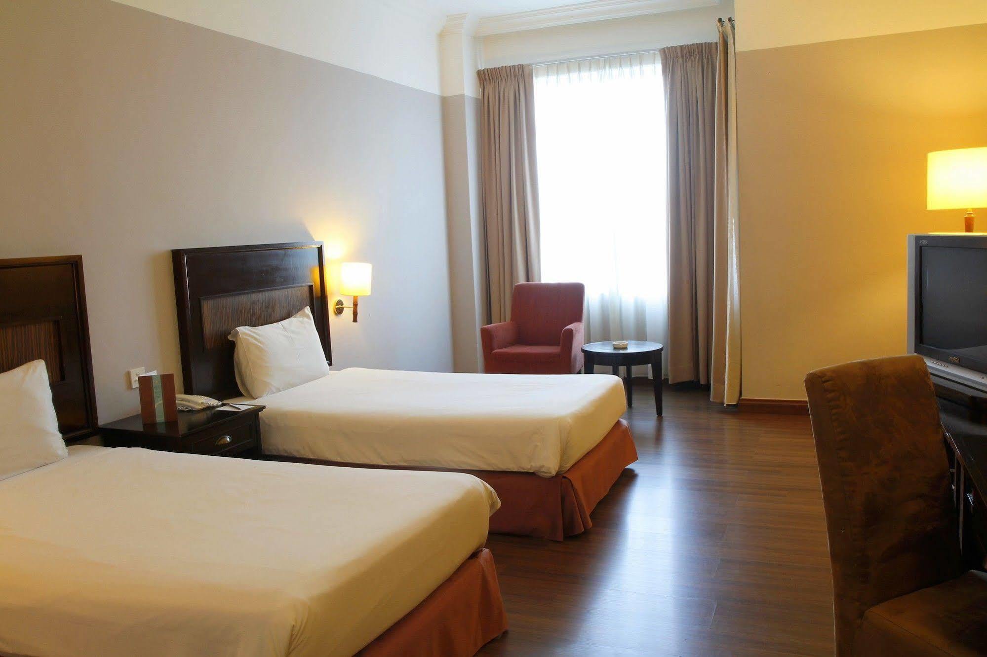 Grand Kampar Hotel Экстерьер фото