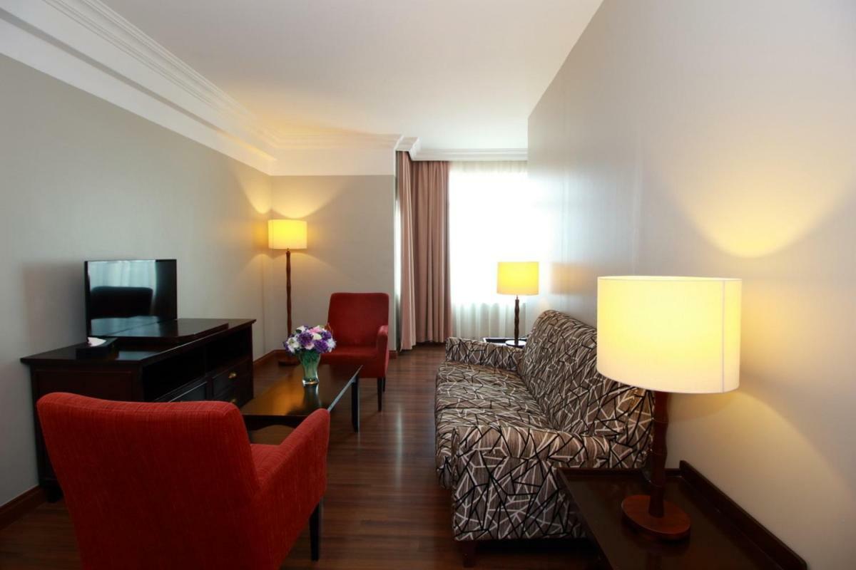 Grand Kampar Hotel Экстерьер фото